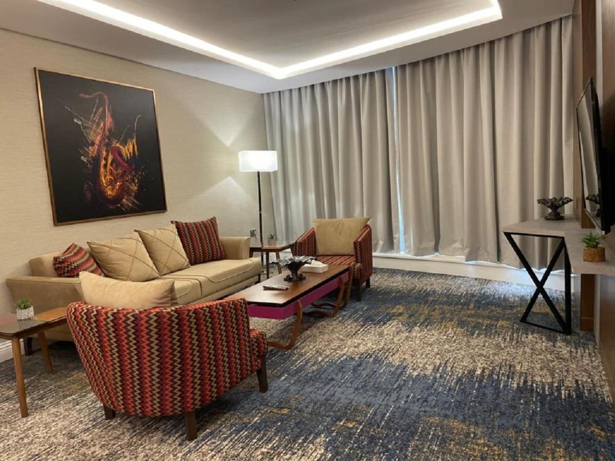 Remaz Suites Hotel Al Al Jubail Dış mekan fotoğraf