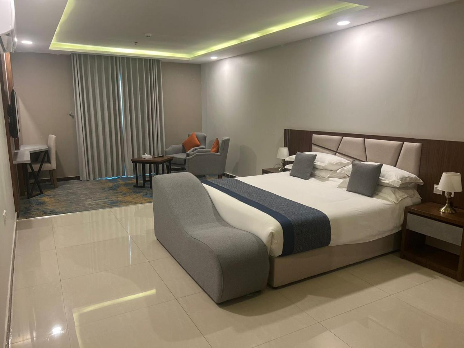 Remaz Suites Hotel Al Al Jubail Dış mekan fotoğraf