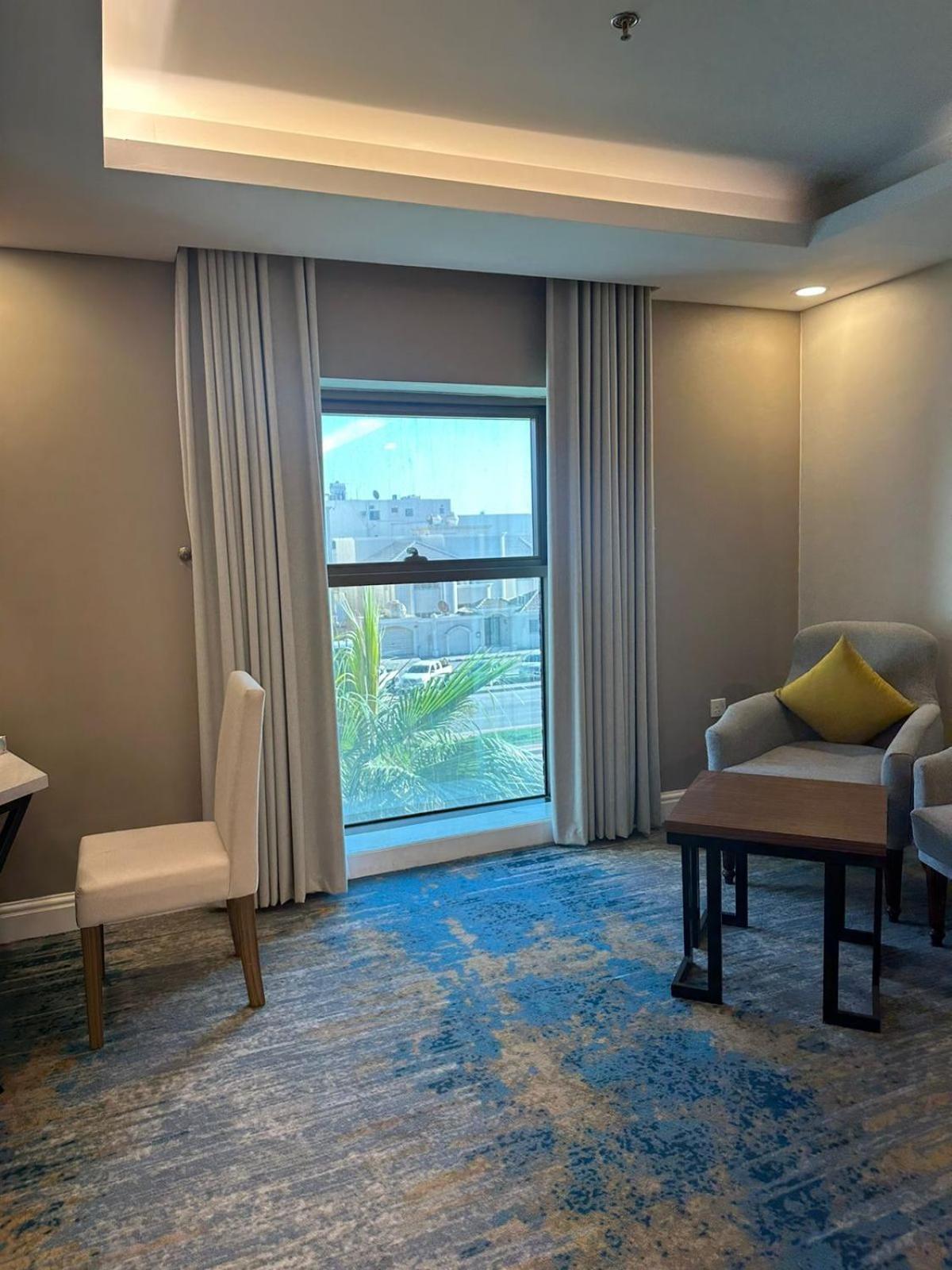 Remaz Suites Hotel Al Al Jubail Dış mekan fotoğraf
